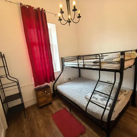 Hostel Fluxus *